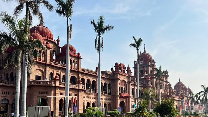 Khalsa College
